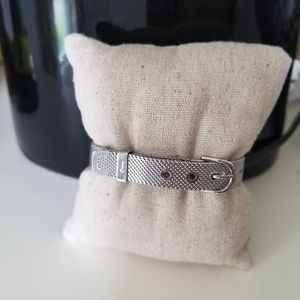 KEEP Collective mesh bracelet